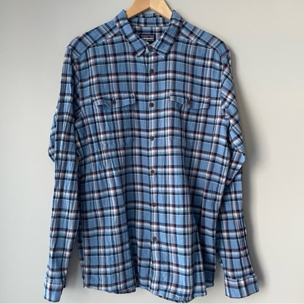 PATAGONIA Lightweight Plaid Shirt Mens Size Large Organic Cotton Blue
